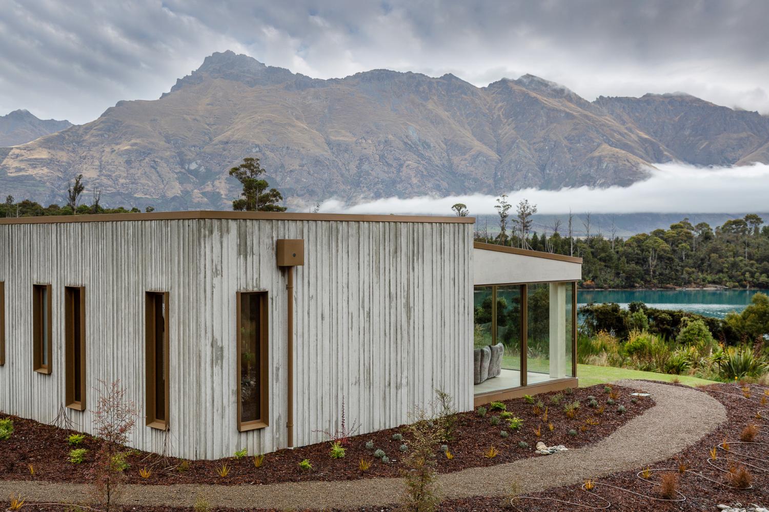 Bobs Cove Triple Star Premier Construction and Building Company